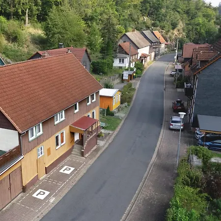 Haus Ludwig - Saniertes Fachwerkhaus Im Harz - 12 Personen * Thale
