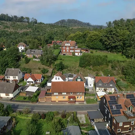 Semesterbostad Haus Ludwig - Saniertes Fachwerkhaus Im Harz - 12 Personen Thale