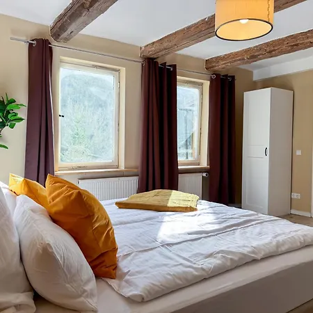 Haus Ludwig - Saniertes Fachwerkhaus Im Harz - 12 Personen * Thale