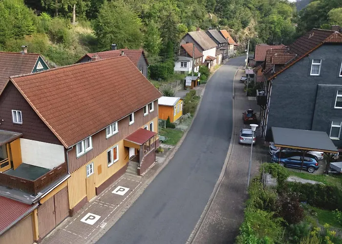 Haus Ludwig - Saniertes Fachwerkhaus Im Harz - 12 Personen * Thale